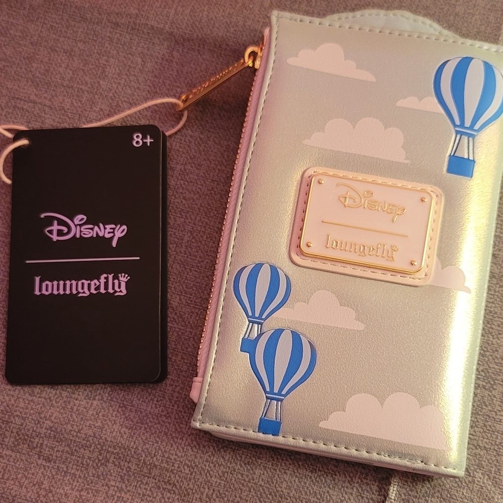Loungefly Disney Mickey And Friends Hot Air Balloon Wallet-NWT - Picture 2 of 2